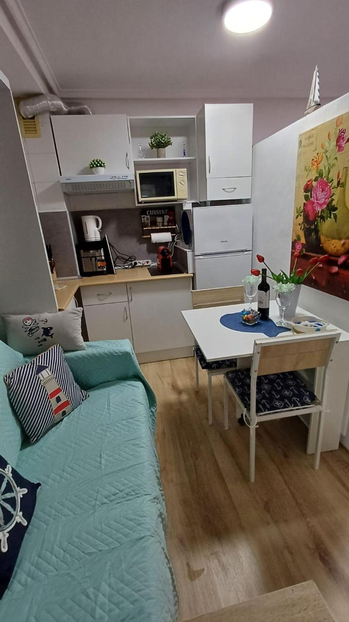 Alicante Postiguet Studios Luaran gambar